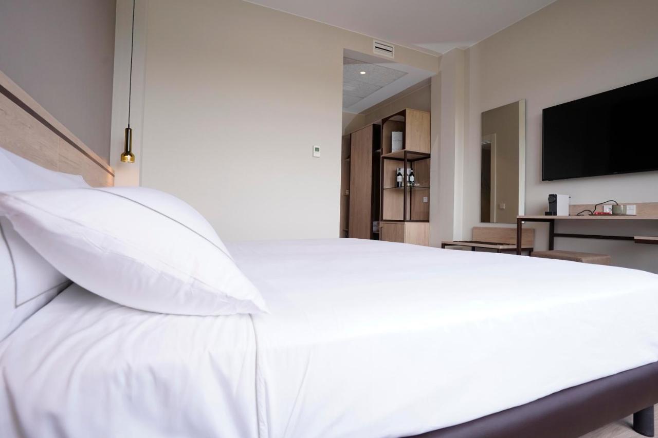 Hotel Bodega Fya - Grupo Pierola 纳瓦雷特 外观 照片