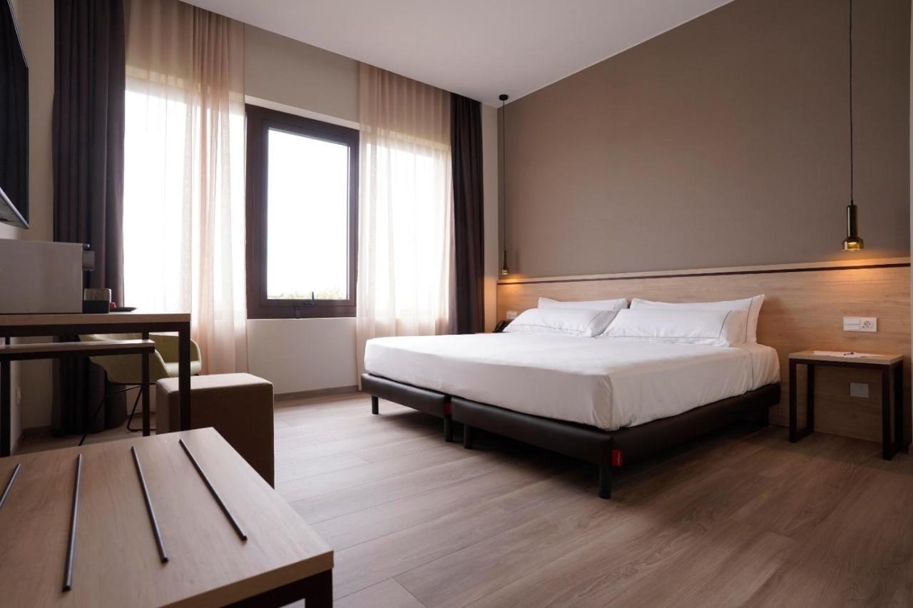 Hotel Bodega Fya - Grupo Pierola 纳瓦雷特 外观 照片